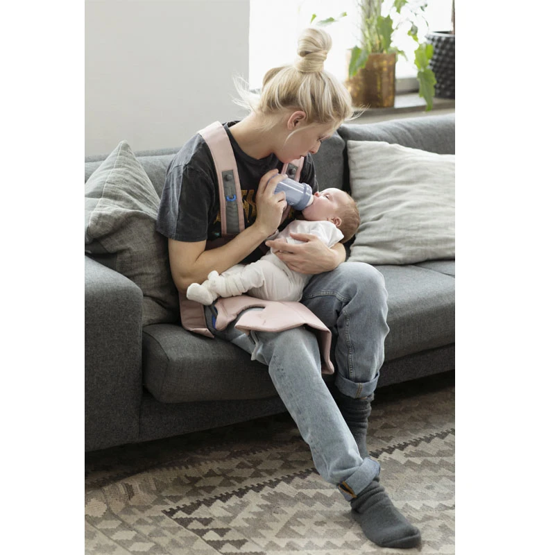 Porte-bébé Mini Vieux Rose Coton De BabyBjörn – Image 5